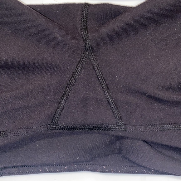 Lululemon skinny groove pants size 4 - Picture 8 of 8